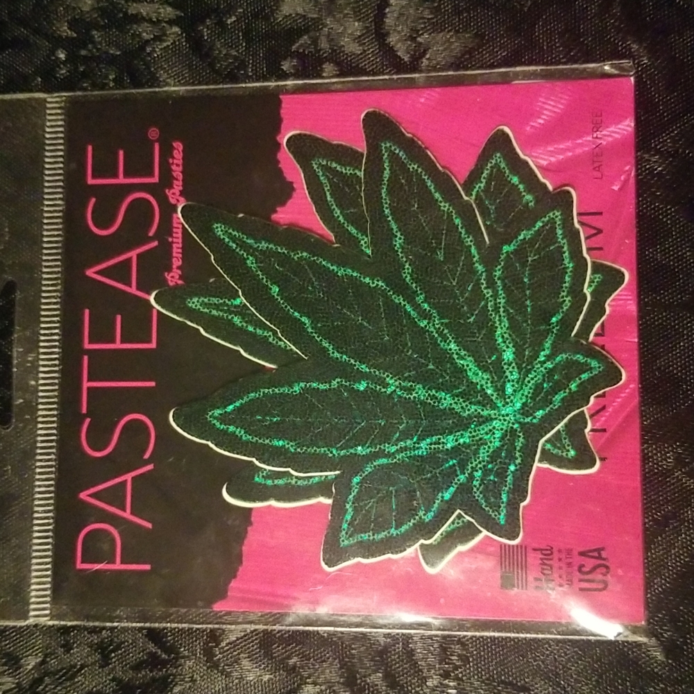 Nipple pasties